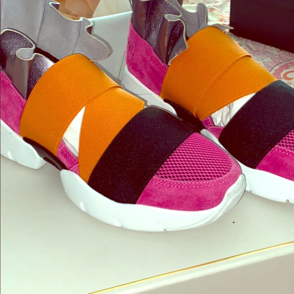 Emililo Pucci “city up slip on sneakers” worn once   CLASSIC PUCCI SNEAKERS